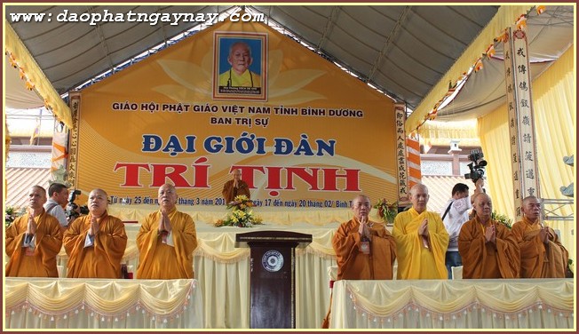 Bình Dương: Đại Giới Đàn Trí Tịnh - Ngày thứ 2 : Giới tử phát lồ sám hối và thọ giới