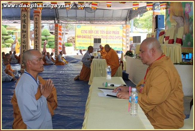 Bình Dương: Đại Giới Đàn Trí Tịnh - Ngày thứ 2 : Giới tử phát lồ sám hối và thọ giới