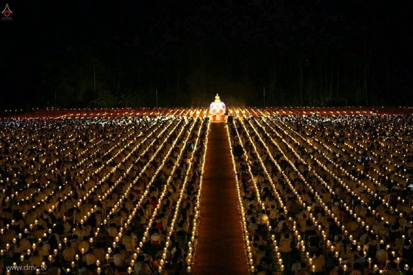 Thái Lan: Hình ảnh Tu viện Dhammakaya tổ chức cuộc Hành hương vì hòa bình (2)