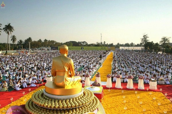 Thái Lan: Hình ảnh Tu viện Dhammakaya tổ chức cuộc Hành hương vì hòa bình (2)