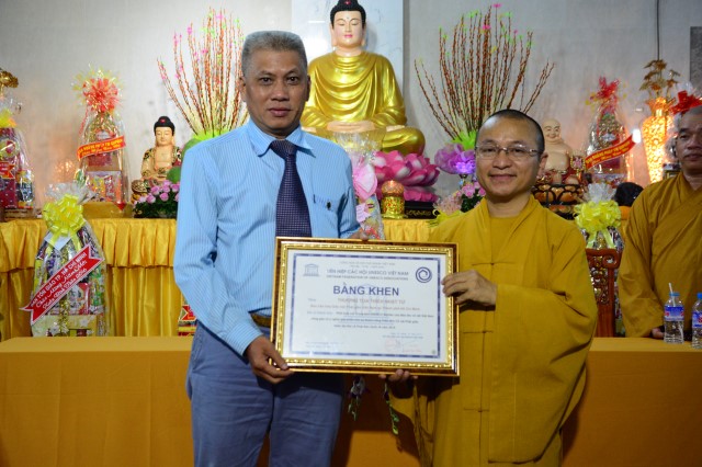 Chùa Giác Ngộ: Lễ tổng kết các hoạt động Phật sự 2015 và phương hướng Phật sự 2016