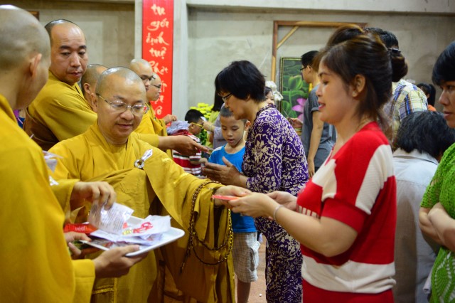 Chùa Giác Ngộ: Lễ đón giao thừa mừng xuân Bính Thân 2016
