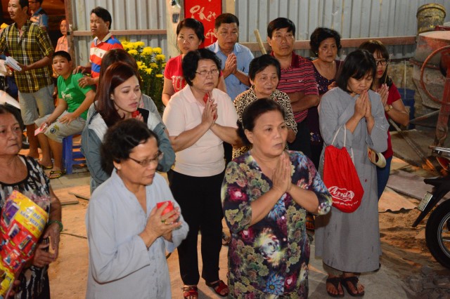 Chùa Giác Ngộ: Lễ đón giao thừa mừng xuân Bính Thân 2016