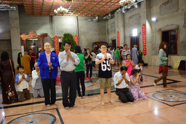 Chùa Giác Ngộ: Lễ đón giao thừa mừng xuân Bính Thân 2016
