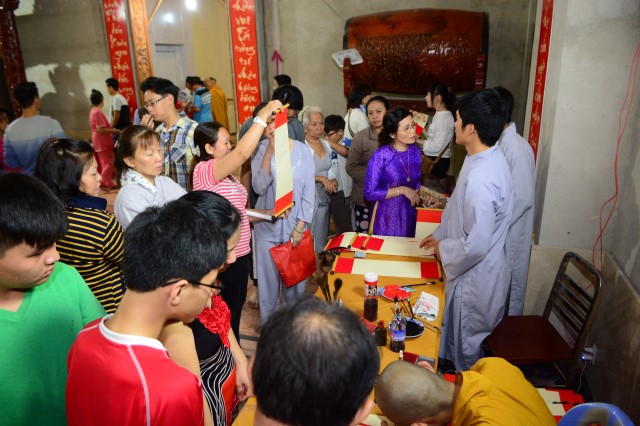 Chùa Giác Ngộ: Lễ đón giao thừa mừng xuân Bính Thân 2016