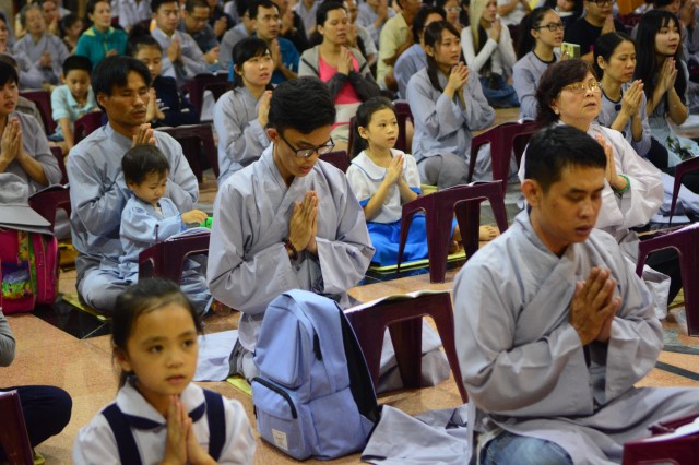 Chùa Giác Ngộ: Lễ quy y Tam Bảo đầu xuân Bính Thân 2016
