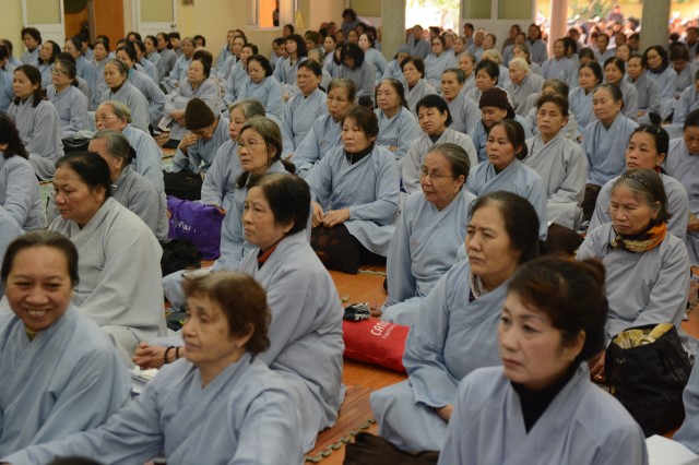 Hải Phòng: TT. Thích Nhật Từ thuyết giảng cho hơn 600 Phật tử tại chùa Hào Quang