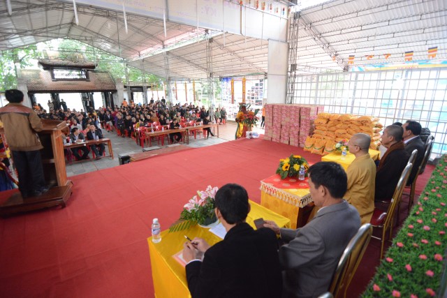 Quỹ Đạo Phật Ngày Nay: Trao tặng quà tết tại Hà Tĩnh và Thanh Hóa