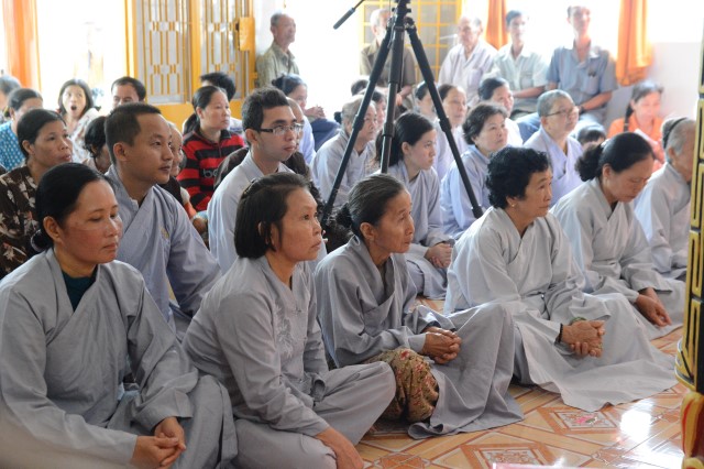Quỹ Đạo Phật Ngày Nay: Khánh thành “Nhịp Cầu Yêu Thương 5” và trao tặng “Quà Tết Yêu Thương 2016” (C59)