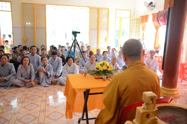 Quỹ Đạo Phật Ngày Nay: Khánh thành “Nhịp Cầu Yêu Thương 5” và trao tặng “Quà Tết Yêu Thương 2016” (C59)