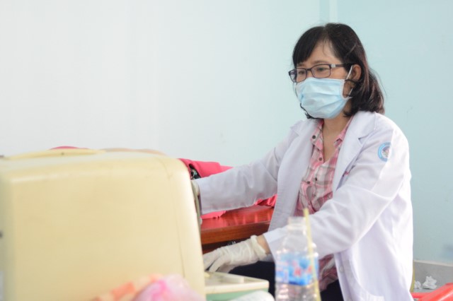 Quỹ Đạo Phật Ngày Nay: Khánh thành “Nhịp Cầu Yêu Thương 5” và trao tặng “Quà Tết Yêu Thương 2016” (C59)
