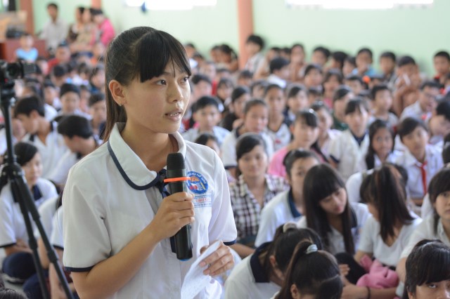 Quỹ Đạo Phật Ngày Nay: Khánh thành “Nhịp Cầu Yêu Thương 5” và trao tặng “Quà Tết Yêu Thương 2016” (C59)