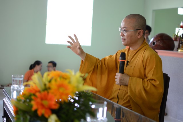 Quỹ Đạo Phật Ngày Nay: Khánh thành “Nhịp Cầu Yêu Thương 5” và trao tặng “Quà Tết Yêu Thương 2016” (C59)