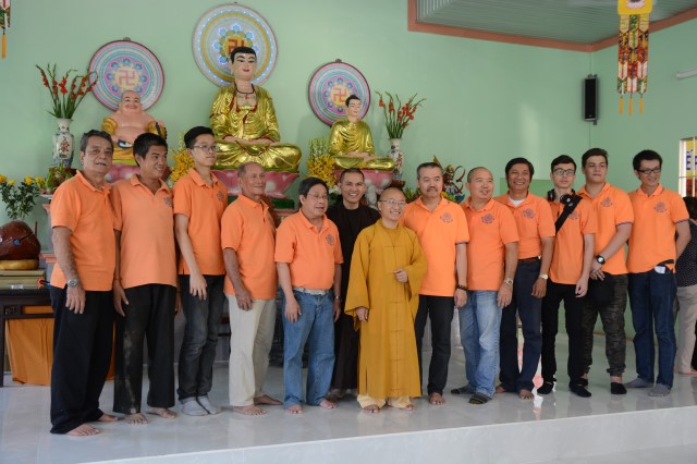 Quỹ Đạo Phật Ngày Nay: Khánh thành “Nhịp Cầu Yêu Thương 5” và trao tặng “Quà Tết Yêu Thương 2016” (C59)