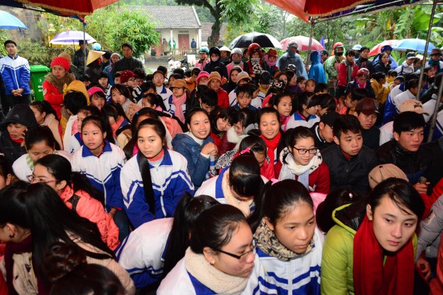 Quỹ Đạo Phật Ngày Nay: Trao tặng quà tết tại Hà Tĩnh và Thanh Hóa