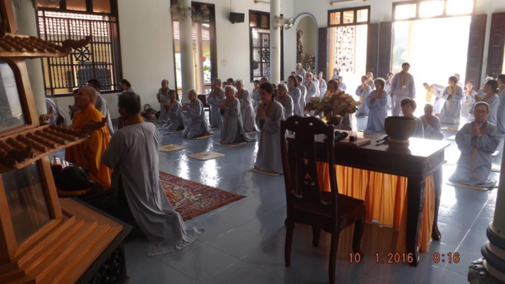 Đạo tràng Bát Quan Trai chùa Đức Hòa tổng kết cuối năm
