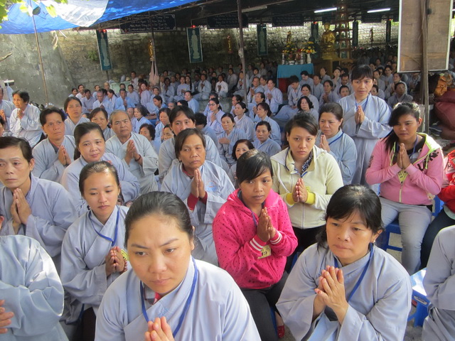Khánh Hòa: Khóa tu niệm Phật đầu năm ở chùa Linh Sơn Pháp Ấn