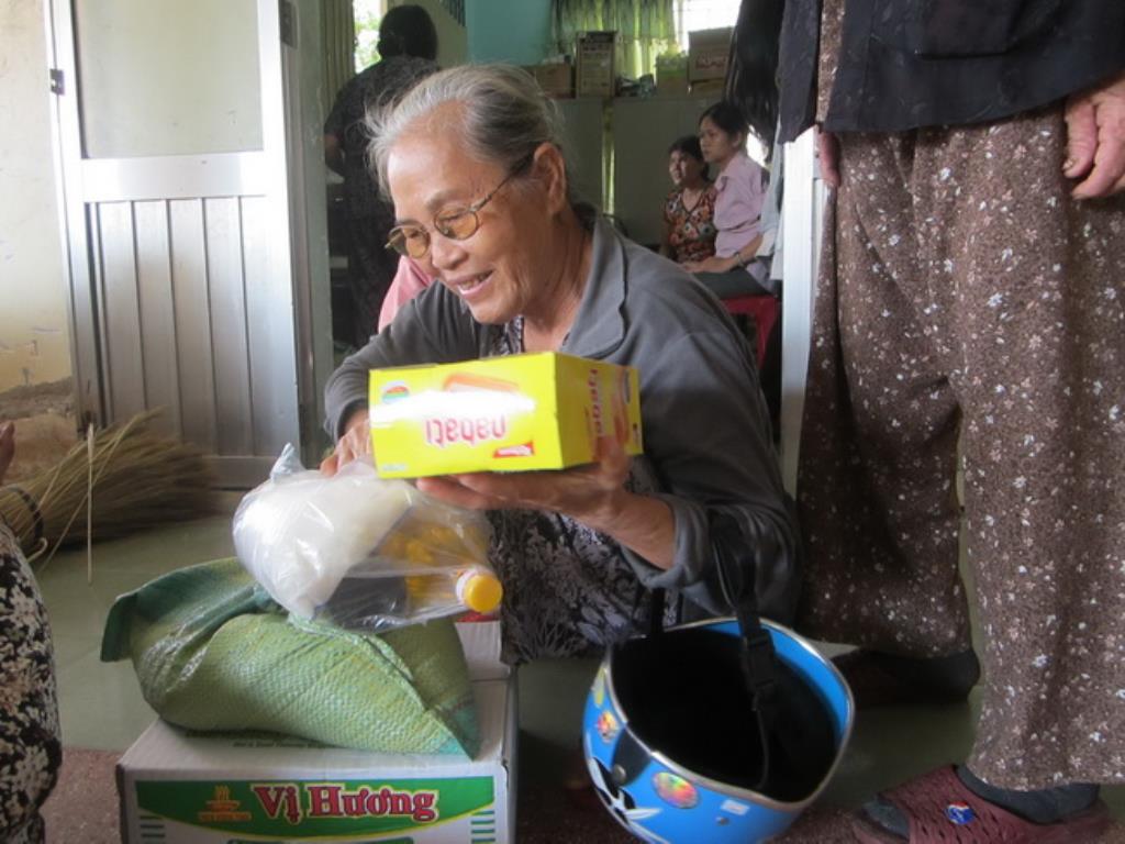 Hạnh phúc là sẻ chia