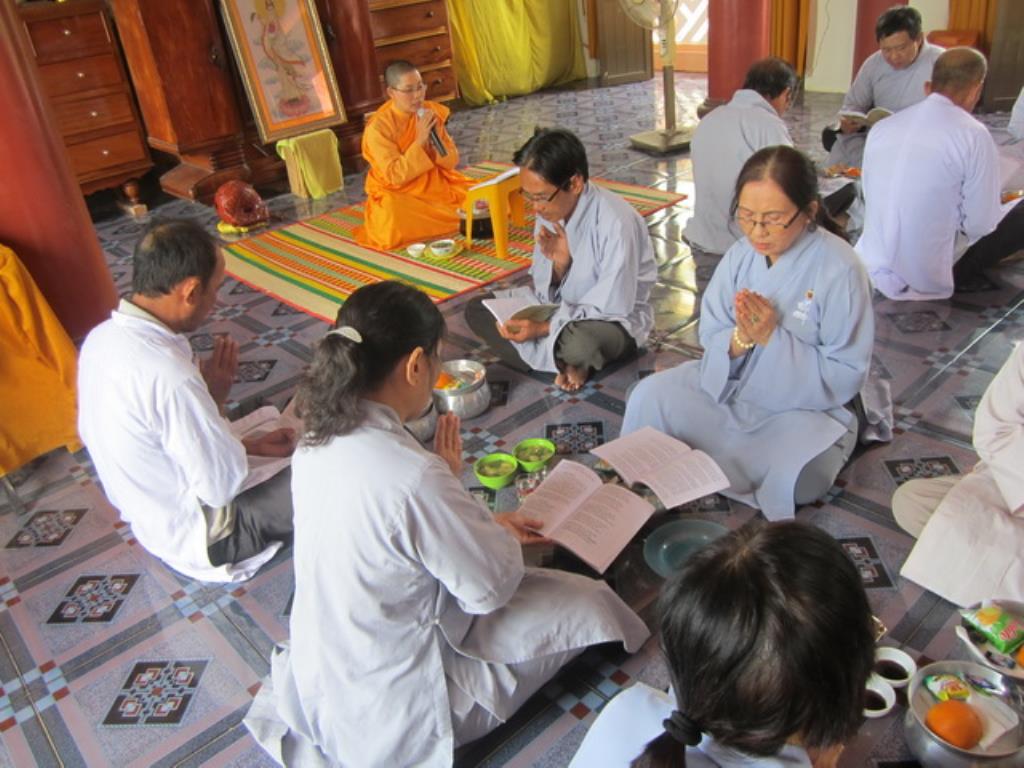 Tịnh xá Ngọc Sơn tổ chức khóa tu Bát quan trai đầu xuân Bính Thân