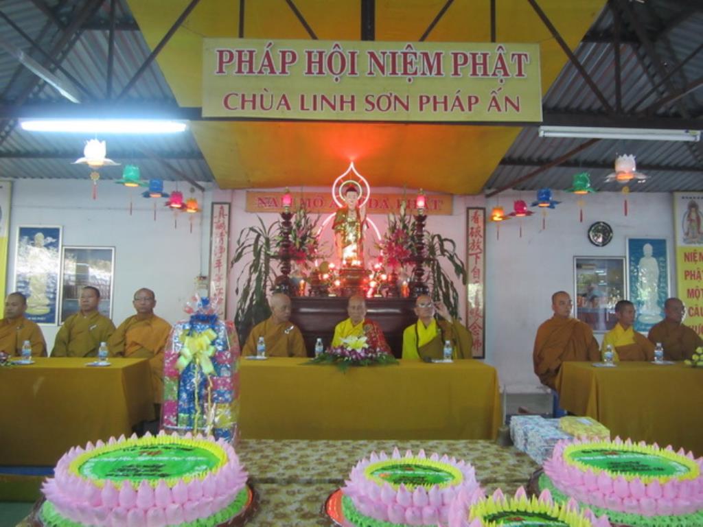Đạo tràng niệm Phật chùa Linh Sơn Pháp Ấn kỉ niệm 15 năm thành lập