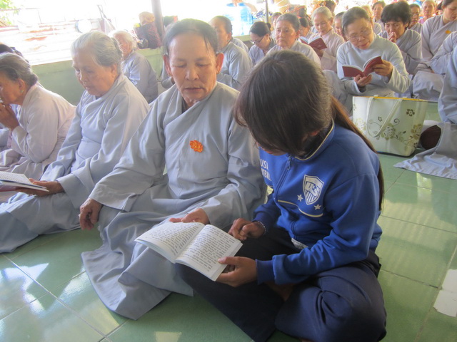 Khánh Hòa: Khóa tu niệm Phật đầu năm ở chùa Linh Sơn Pháp Ấn