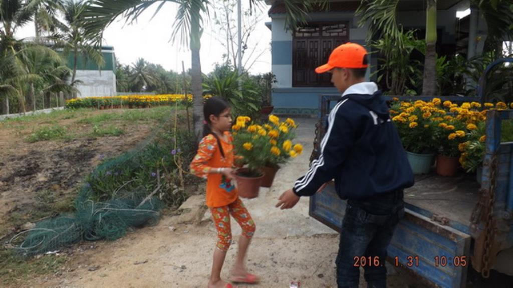 Xót thương nỗi đau mất bố mẹ của ba cháu nhỏ Cường, Quốc, Trang