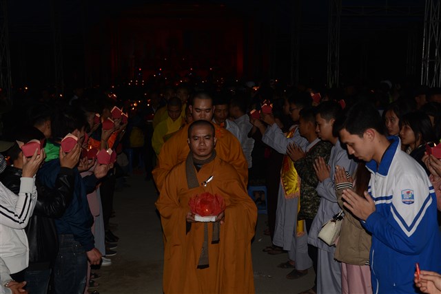Thanh Hóa: Văn nghệ đêm hoa đăng vía Bồ Tát Quan Âm tại chùa Vĩnh Thái