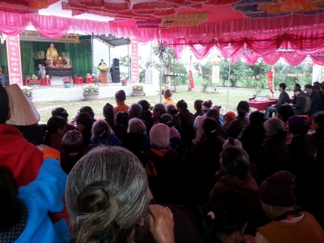Thanh Hóa: Khai mạc lễ hội Quan Âm chùa Linh Ứng