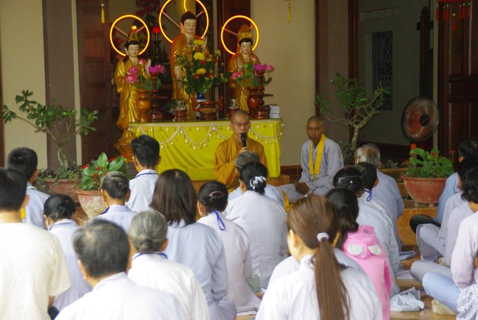 Khánh Hòa: Chùa Minh Đức Khóa tu “Một Ngày An Lạc” tổng kết năm 2015