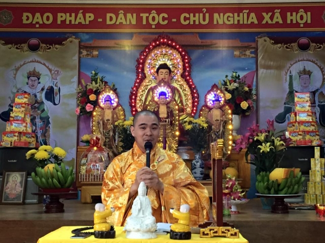 Thanh Hóa: ĐĐ. Thích Minh Thế chia sẻ pháp thoại tại chùa Ông