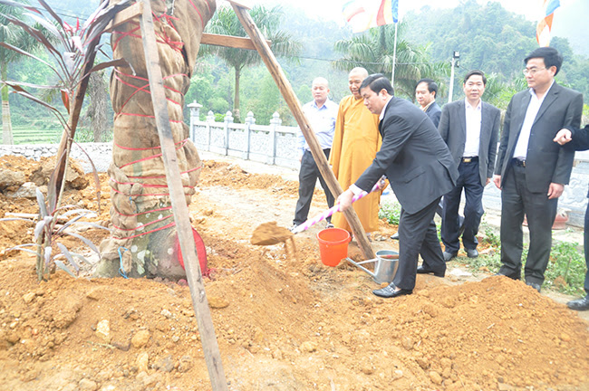 Lạng Sơn: Lễ khởi công động thổ xây dựng giai đoạn II chùa Tân Thanh