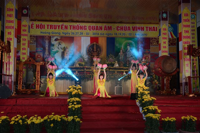 Thanh Hóa: Đêm văn nghệ chào mừng lễ hội truyền thống Quan Âm
