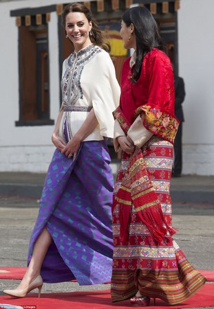 Chùm ảnh Hoàng tử Anh và Công nương đến thăm Vương quốc PG Bhutan