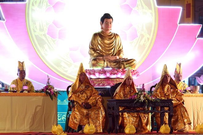 Lễ hội cầu an tại Festival Huế