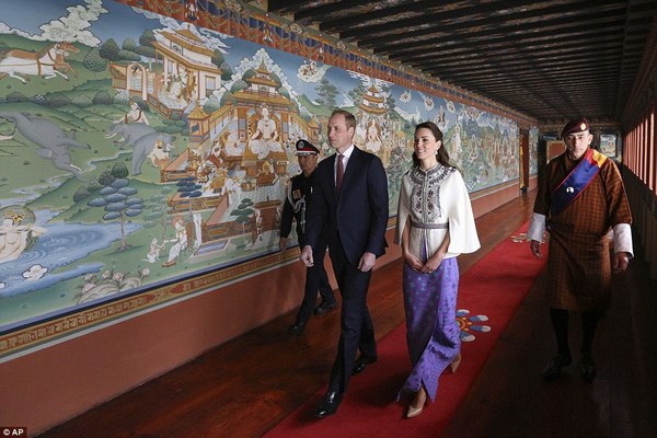 Chùm ảnh Hoàng tử Anh và Công nương đến thăm Vương quốc PG Bhutan