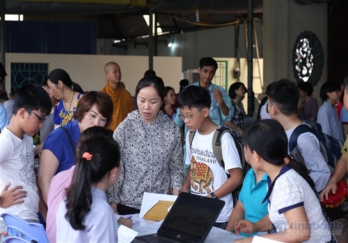 Hải Phòng: 150 em học sinh nô nức ngày khai giảng khóa học hè đạo đức