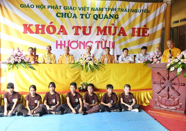 Thái Nguyên: Khai mạc khóa tu mùa hè “Hương Từ Bi” tại chùa Từ Quang