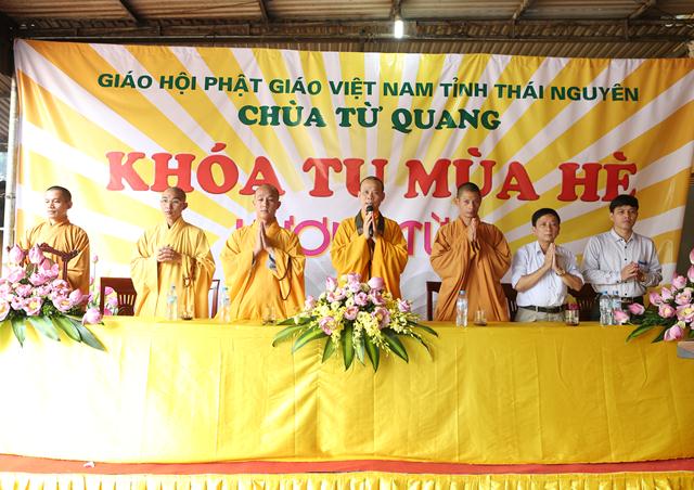 Thái Nguyên: Khai mạc khóa tu mùa hè “Hương Từ Bi” tại chùa Từ Quang