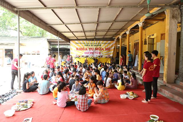 Thái Nguyên: Khai mạc khóa tu mùa hè “Hương Từ Bi” tại chùa Từ Quang