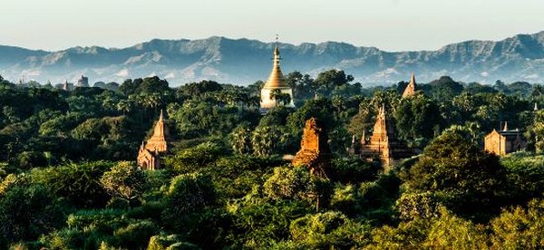 Myanmar: Chùm ảnh Ngôi Cổ tự Shwesantaw đầy quyến rũ khi ánh bình minh tỏa rạng