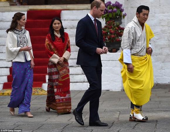 Chùm ảnh Hoàng tử Anh và Công nương đến thăm Vương quốc PG Bhutan