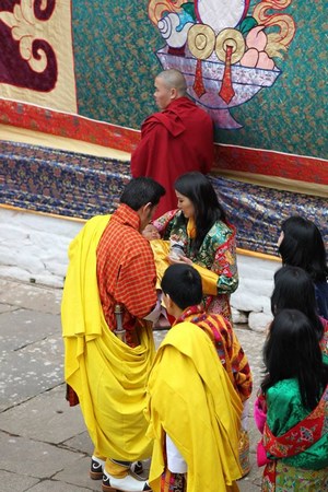 Bhutan: Chùm ảnh lễ Khai tâm đặt tên Hoàng tử theo nghi thức Phật Giáo