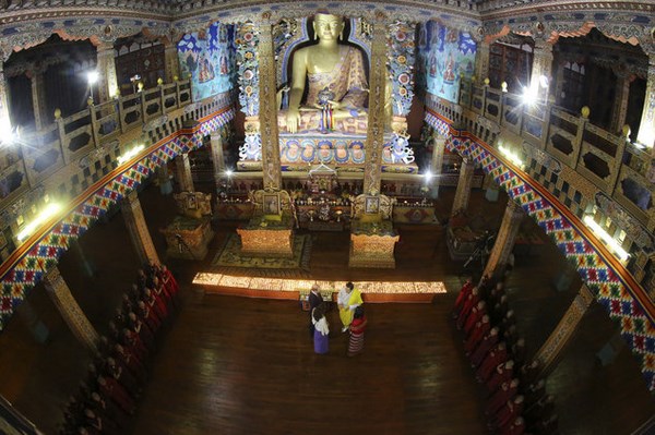 Chùm ảnh Hoàng tử Anh và Công nương đến thăm Vương quốc PG Bhutan