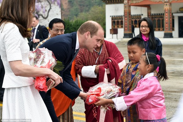 Chùm ảnh Hoàng tử Anh và Công nương đến thăm Vương quốc PG Bhutan