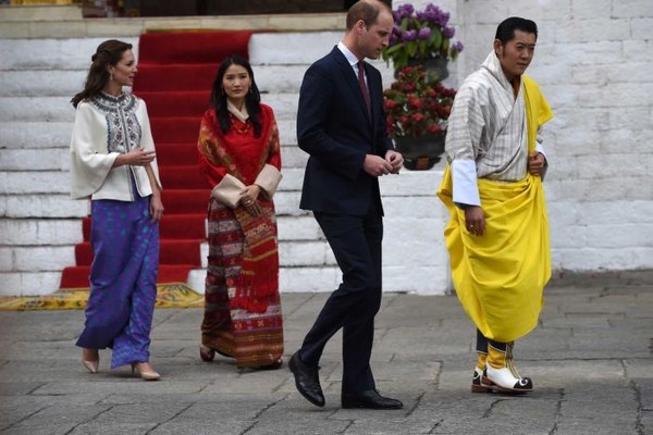 Chùm ảnh Hoàng tử Anh và Công nương đến thăm Vương quốc PG Bhutan