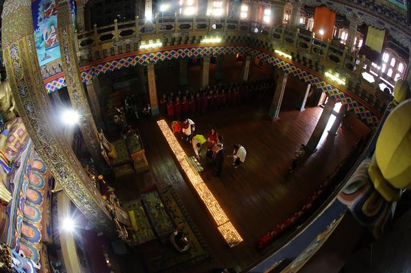 Bhutan: Chùm ảnh lễ Khai tâm đặt tên Hoàng tử theo nghi thức Phật Giáo