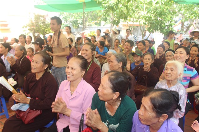 Thanh Hóa: Chùa Linh Giang kính mừng Phật đản PL: 2560