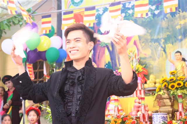 Thanh Hóa: Chùa Linh Giang kính mừng Phật đản PL: 2560