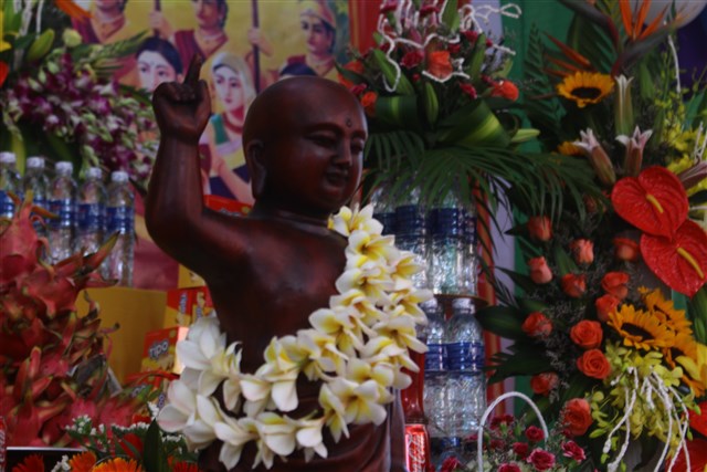 Thanh Hóa: Chùa Linh Giang kính mừng Phật đản PL: 2560