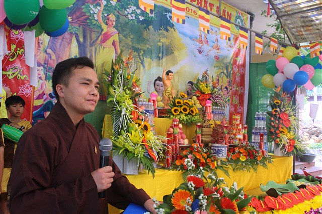 Thanh Hóa: Chùa Linh Giang kính mừng Phật đản PL: 2560